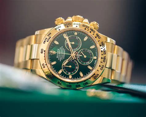 iene servizio rolex|Il mondo degli orologi di lusso veri e falsi .